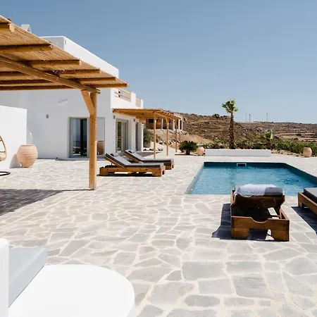 Achilleos, Avlia Hill, Naxos, By Naxosvibe Pláka