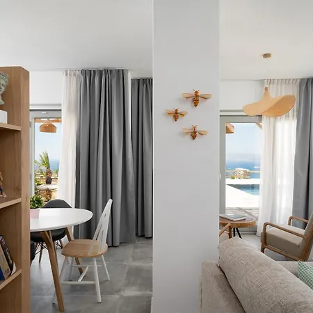 Achilleos, Avlia Hill, Naxos, By Naxosvibe فيلة *