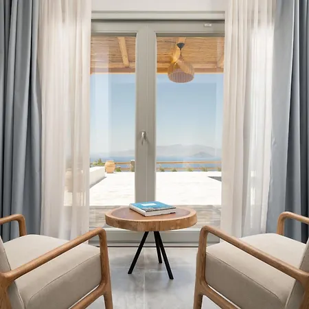 Achilleos, Avlia Hill, Naxos, By Naxosvibe * Pláka