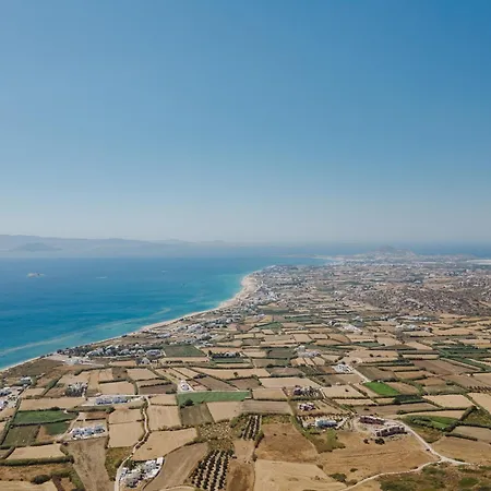 فيلة Achilleos, Avlia Hill, Naxos, By Naxosvibe Pláka