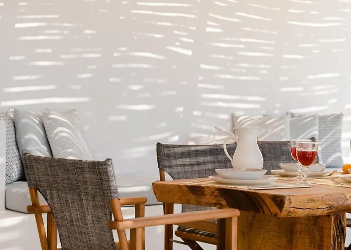 Achilleos, Avlia Naxos, By Naxosvibe